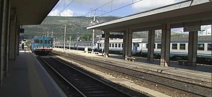  Ferrovia Roma-Pescara, Marsilio: fare squadra per raggiungere l’obiettivo. Sostengo iniziativa sindaci