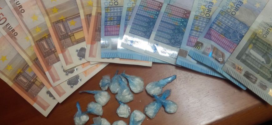Trovati con la cocaina, due marocchini arrestati nella notte