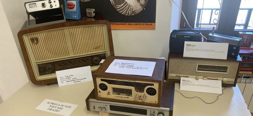 Sante Marie: un secolo di radio, aperta la mostra permanente