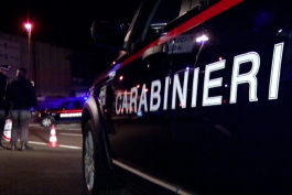 Sabato sera, i carabinieri denunciano un 45enne e segnalano due giovani