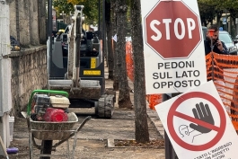 Riqualificazione urbana di Avezzano, rifatti tratti di marciapiedi deteriorati  