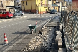 Celano: iniziati i lavori di rifacimento dei marciapiedi in via Vestina